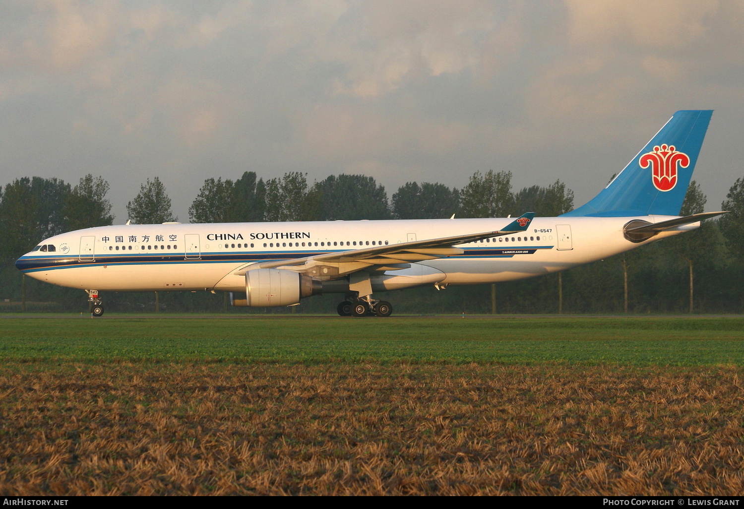 Aircraft Photo of B-6547 | Airbus A330-223 | China Southern Airlines | AirHistory.net #141348