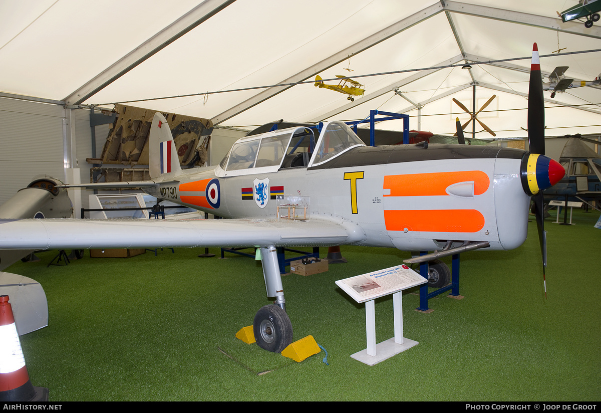 Aircraft Photo of WP790 | De Havilland Canada DHC-1 Chipmunk T10 | UK - Air Force | AirHistory.net #141392