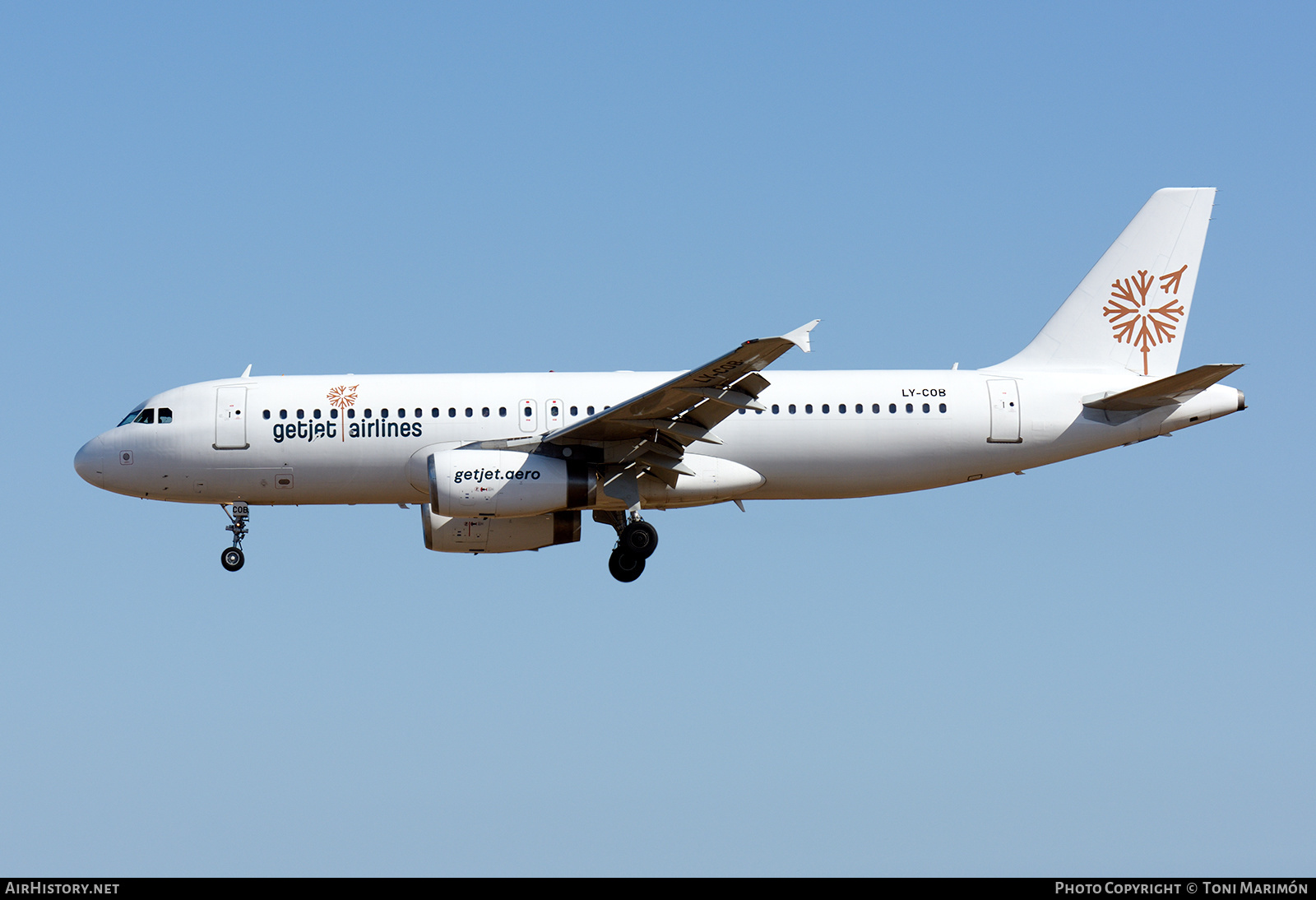 Aircraft Photo of LY-COB | Airbus A320-232 | GetJet Airlines | AirHistory.net #141415