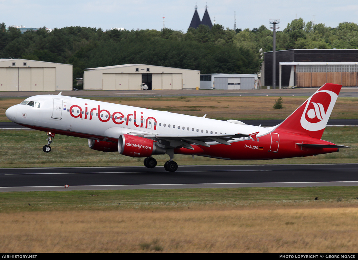 Aircraft Photo of D-ABDO | Airbus A320-214 | Air Berlin | AirHistory.net #141560