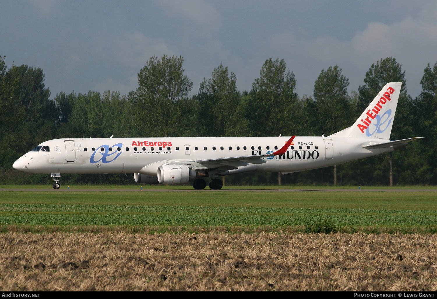 Aircraft Photo of EC-LCQ | Embraer 195LR (ERJ-190-200LR) | Air Europa | AirHistory.net #141608