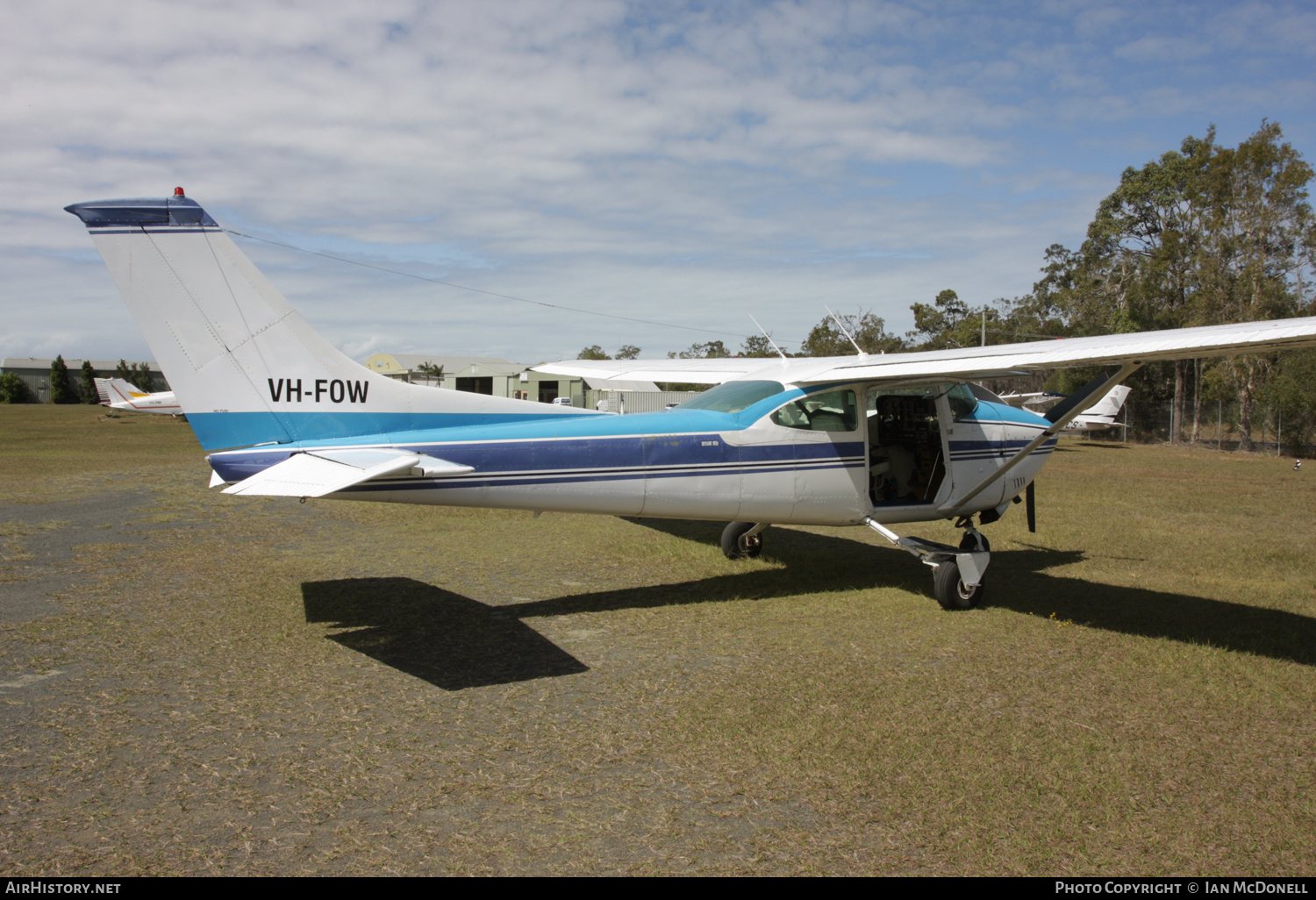 Aircraft Photo of VH-FOW | Cessna 182P Skylane | AirHistory.net #141650