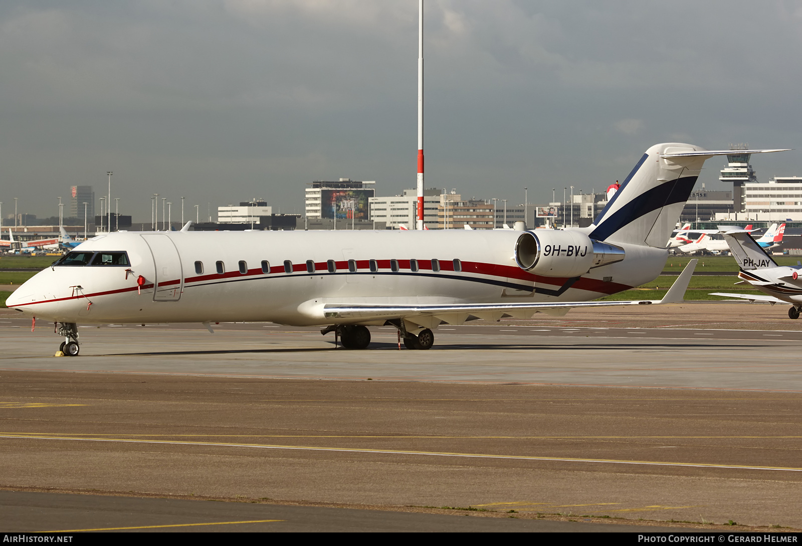 Aircraft Photo of 9H-BVJ | Bombardier Challenger 850 (CRJ-200SE/CL-600-2B19) | Blue Square Aviation Group | AirHistory.net #141686