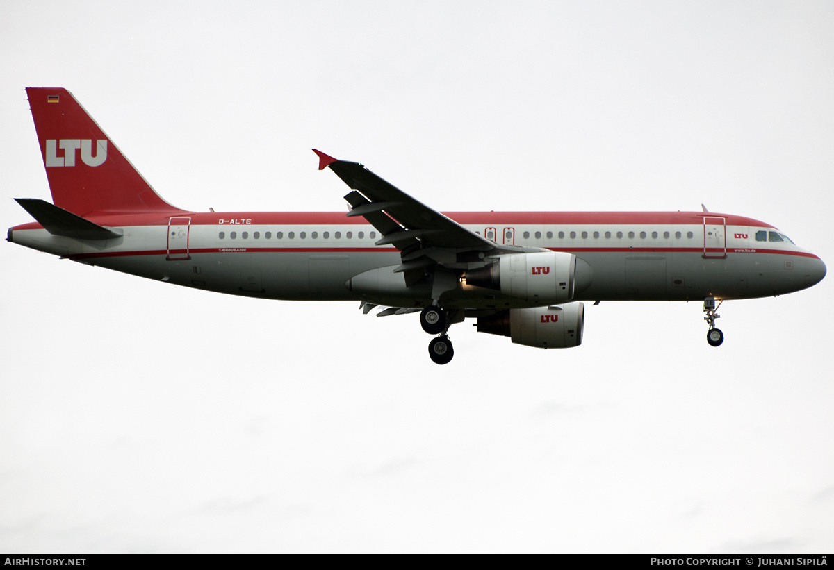 Aircraft Photo of D-ALTE | Airbus A320-214 | LTU - Lufttransport-Unternehmen | AirHistory.net #141769