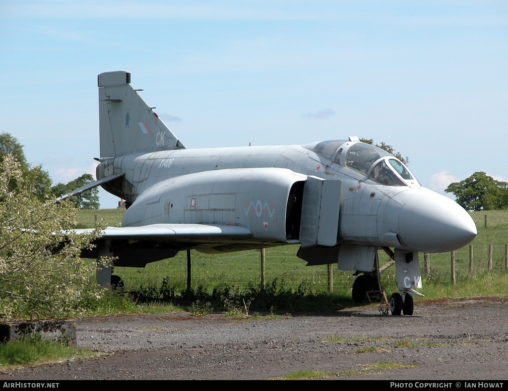 Aircraft Photo of XV406 | McDonnell Douglas F-4M Phantom FGR2 | UK - Air Force | AirHistory.net #141811