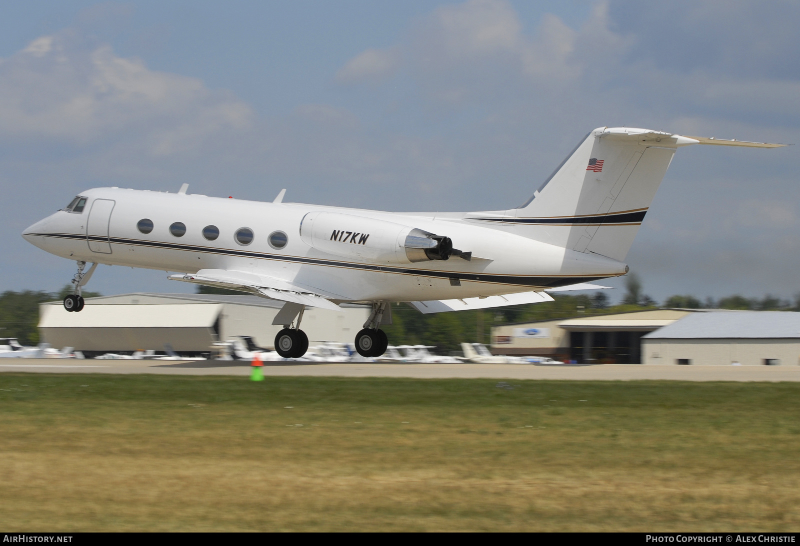 Aircraft Photo of N17KW | Grumman G-1159 Gulfstream II | AirHistory.net #141825