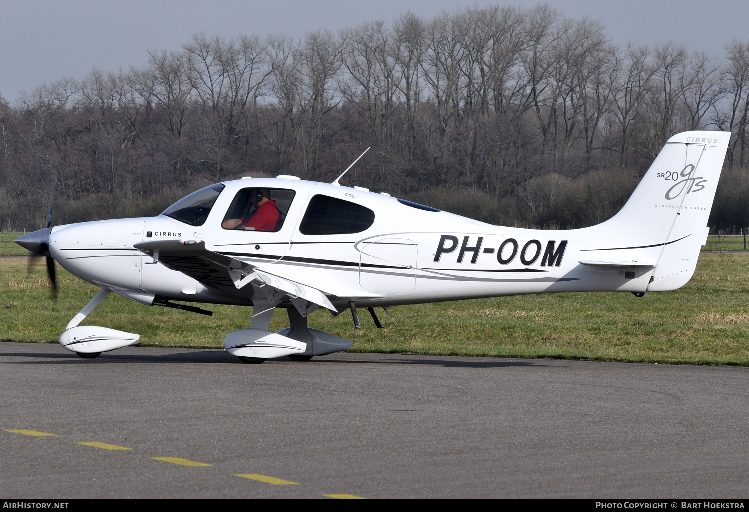 Aircraft Photo of PH-OOM | Cirrus SR-20 G3-GTS | AirHistory.net #141831