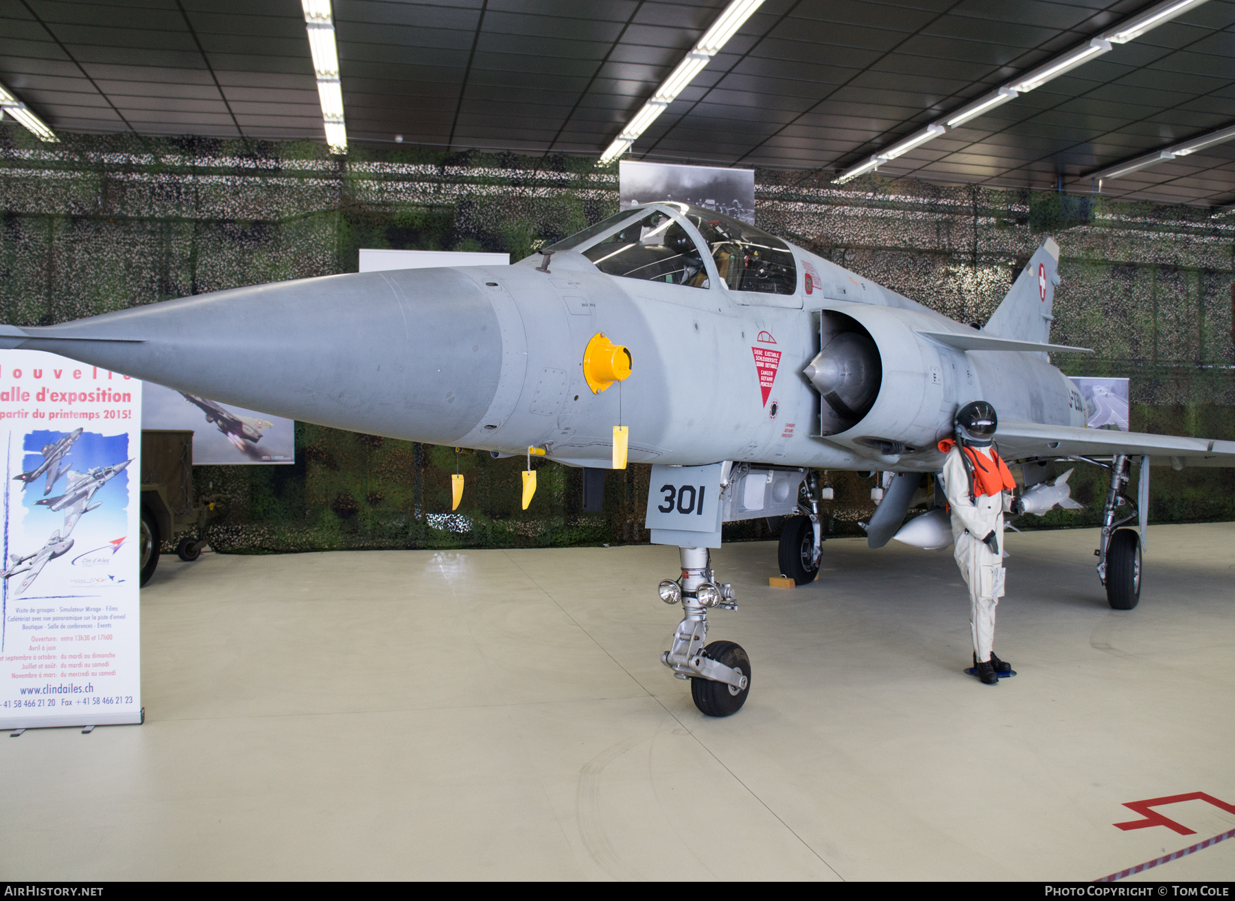 Aircraft Photo of J-2301 | Dassault Mirage IIIS | Switzerland - Air Force | AirHistory.net #141836