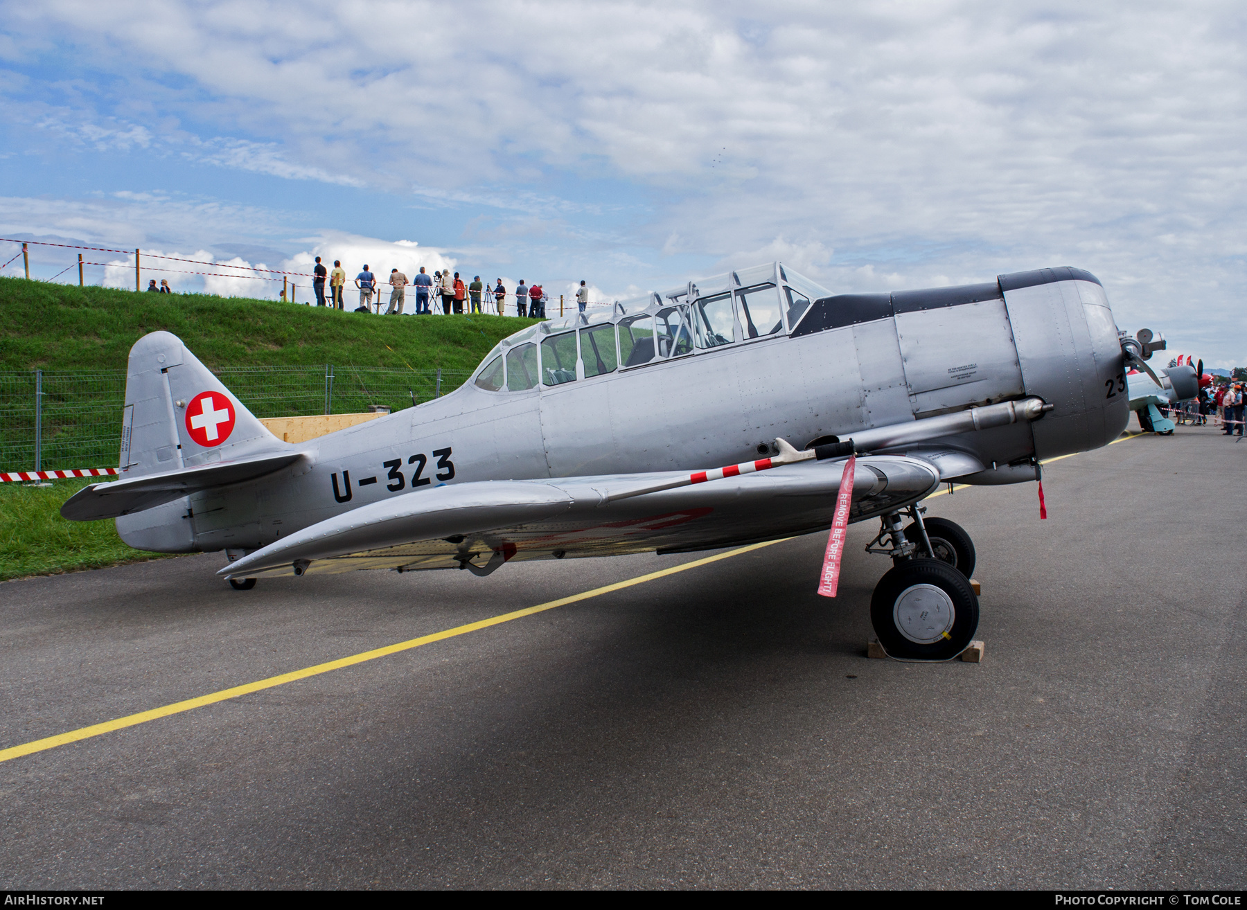 Aircraft Photo of HB-RDN / U-323 | North American AT-16 Harvard II | Switzerland - Air Force | AirHistory.net #141859