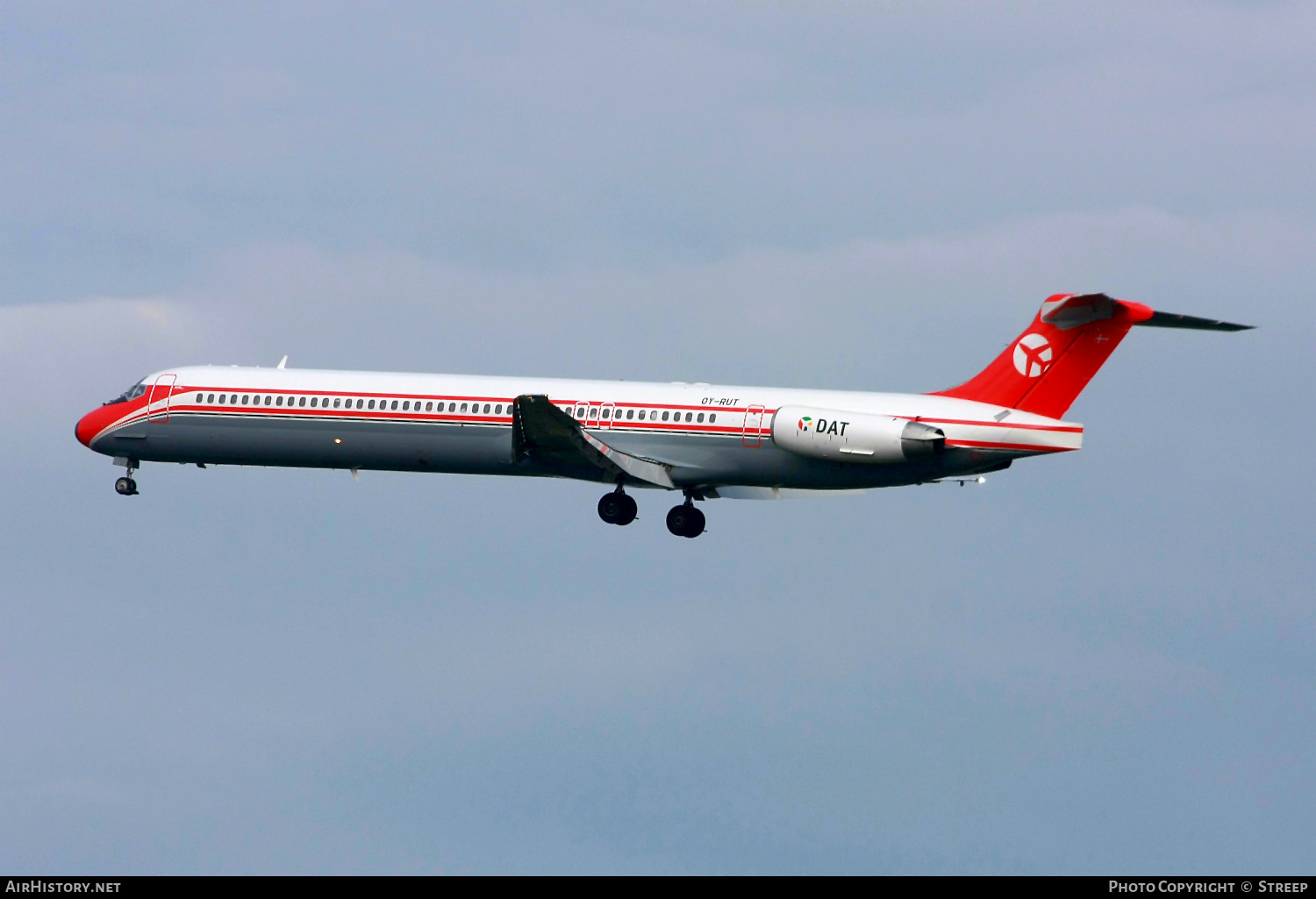 Aircraft Photo of OY-RUT | McDonnell Douglas MD-82 (DC-9-82) | Danish Air Transport - DAT | AirHistory.net #141964