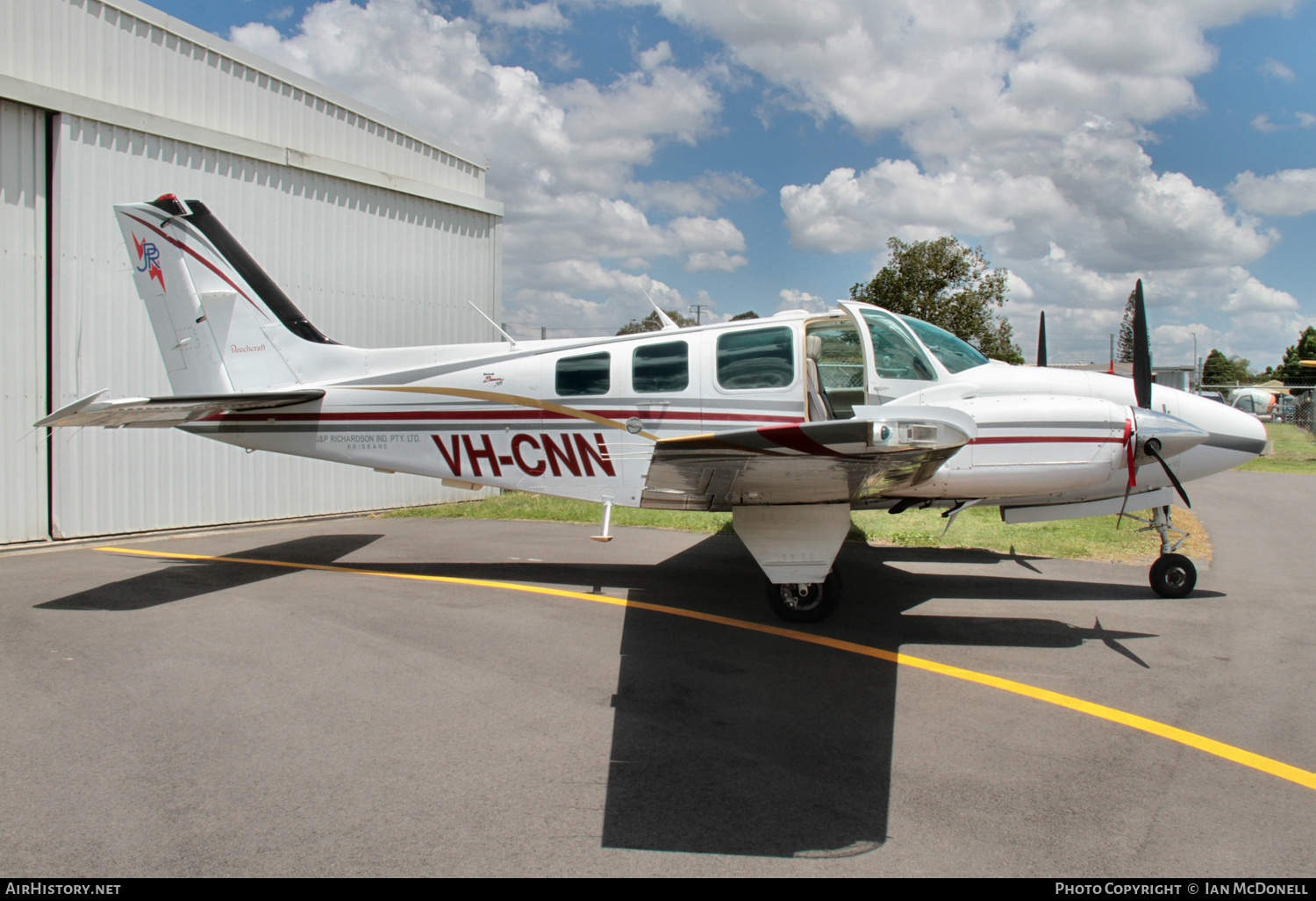 Aircraft Photo of VH-CNN | Raytheon 58 Baron | AirHistory.net #142206
