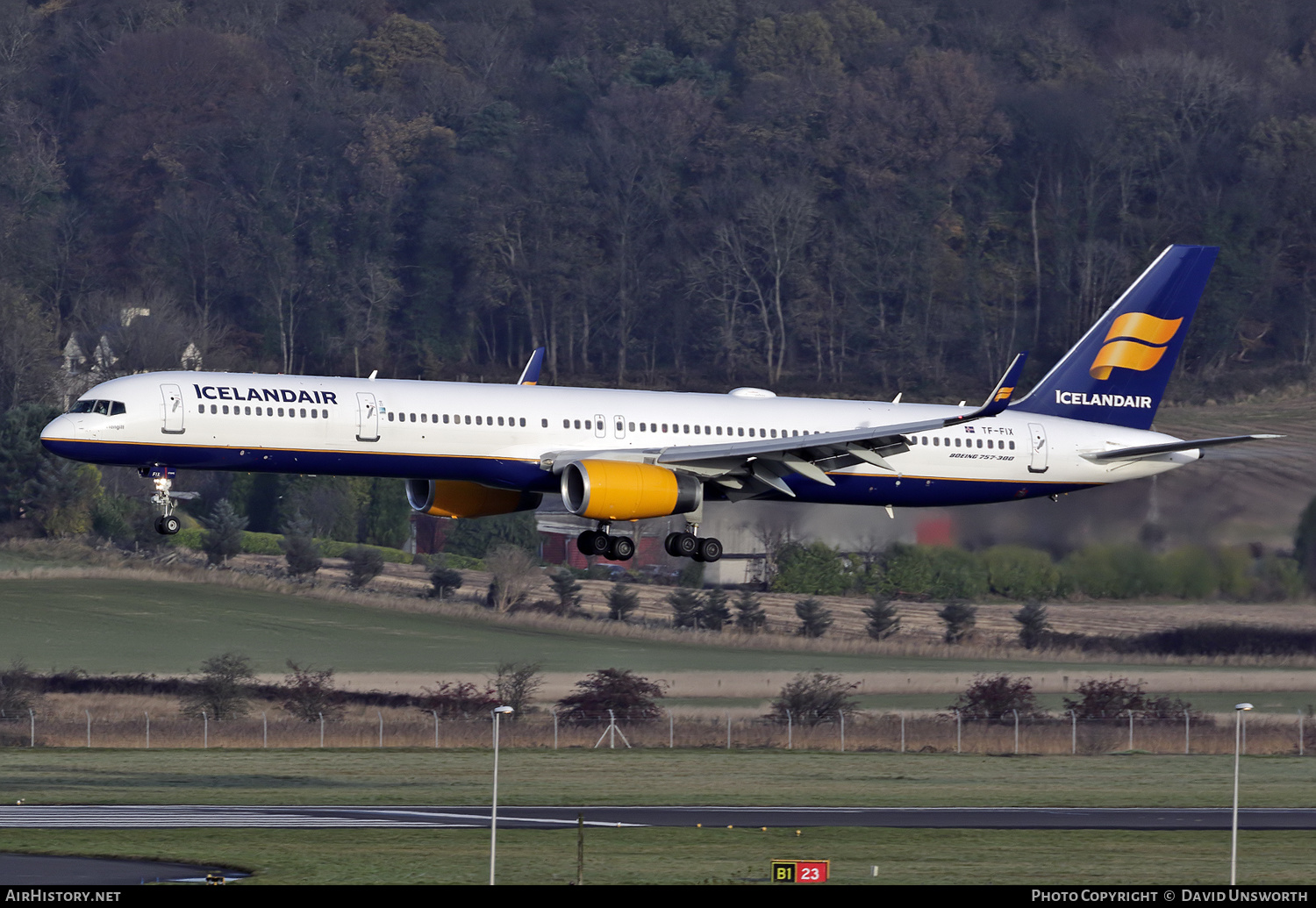 Aircraft Photo of TF-FIX | Boeing 757-308 | Icelandair | AirHistory.net