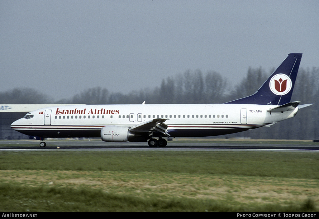 Aircraft Photo of TC-APA | Boeing 737-4S3 | Istanbul Airlines | AirHistory.net #142460