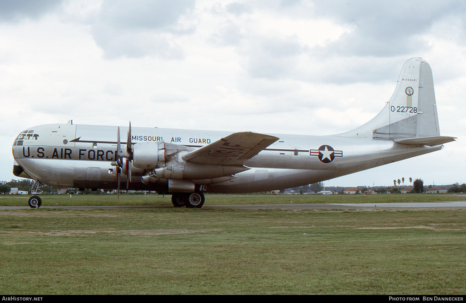 Aircraft Photo of 52-2728 / 0-22728 | Boeing C-97G Stratofreighter | USA - Air Force | AirHistory.net #142608