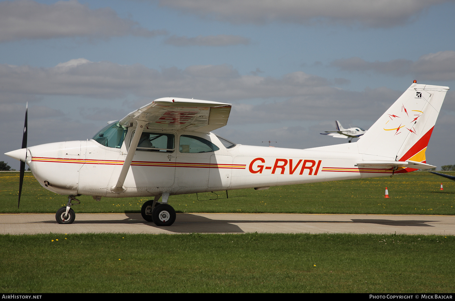 Aircraft Photo of G-RVRI | Cessna 172H | AirHistory.net #142679