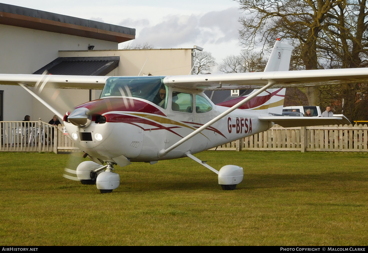 Aircraft Photo of G-BFSA | Reims F182Q Skylane | AirHistory.net #142771