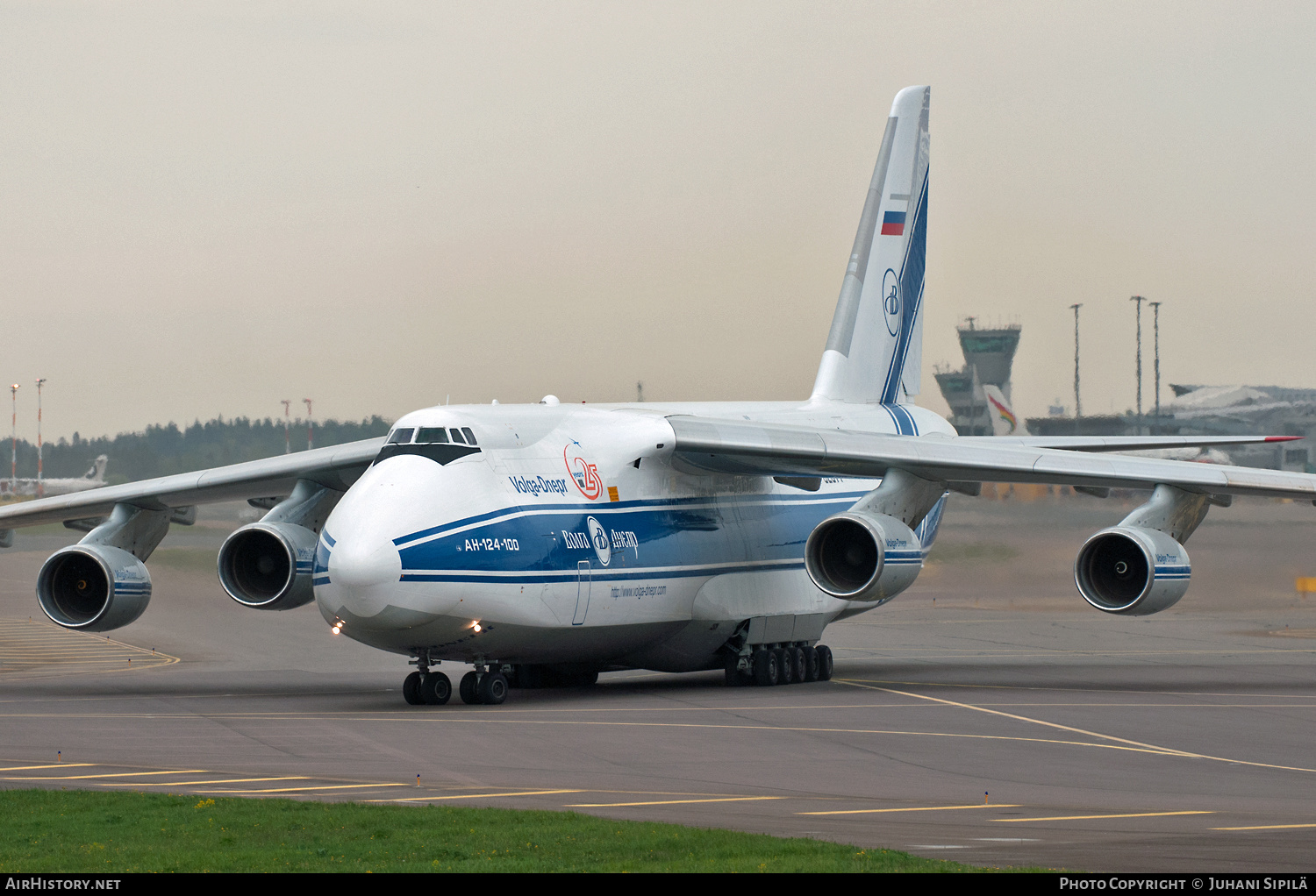 Aircraft Photo of RA-82077 | Antonov An-124-100 Ruslan | Volga-Dnepr Airlines | AirHistory.net #142792