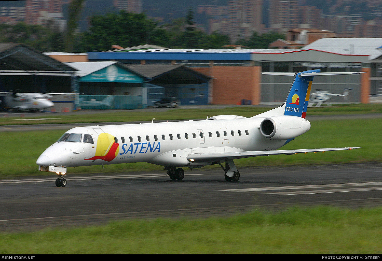 Aircraft Photo of FAC-1176 | Embraer ERJ-145ER (EMB-145ER) | Colombia - Satena | AirHistory.net #142879