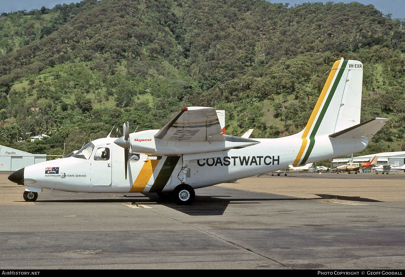 Aircraft Photo of VH-EXR | Aero Commander 500S Shrike Commander | Australian Customs | AirHistory.net #142910
