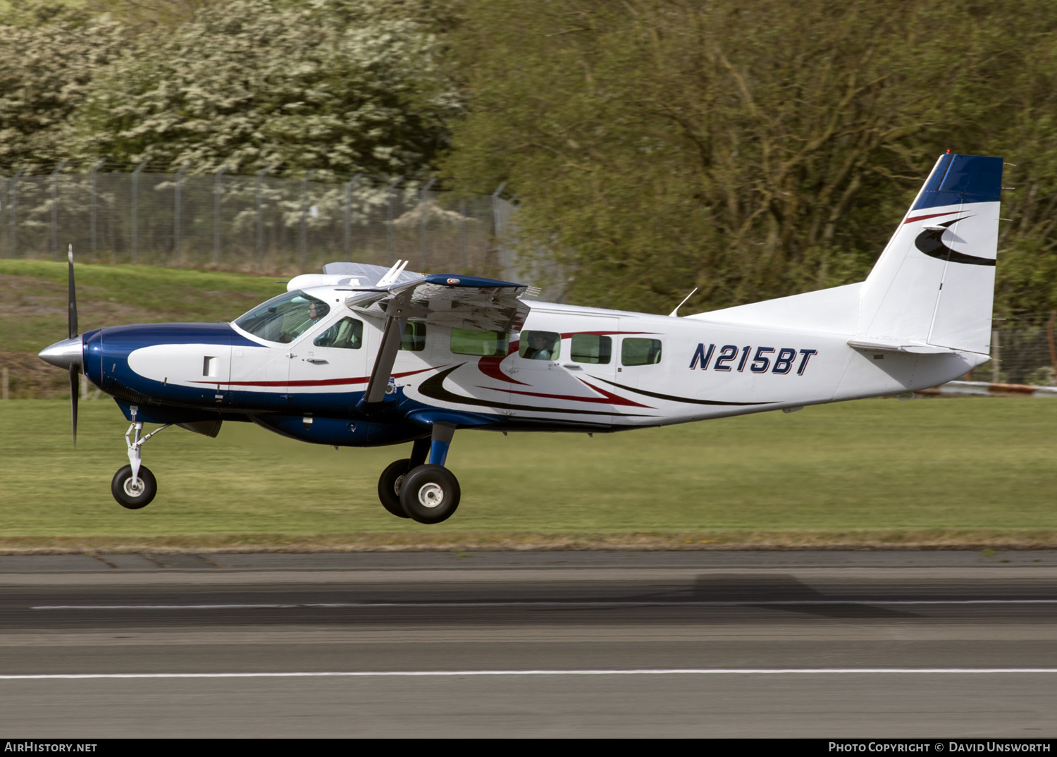 Aircraft Photo of N215BT | Cessna 208 Caravan I | AirHistory.net #142920