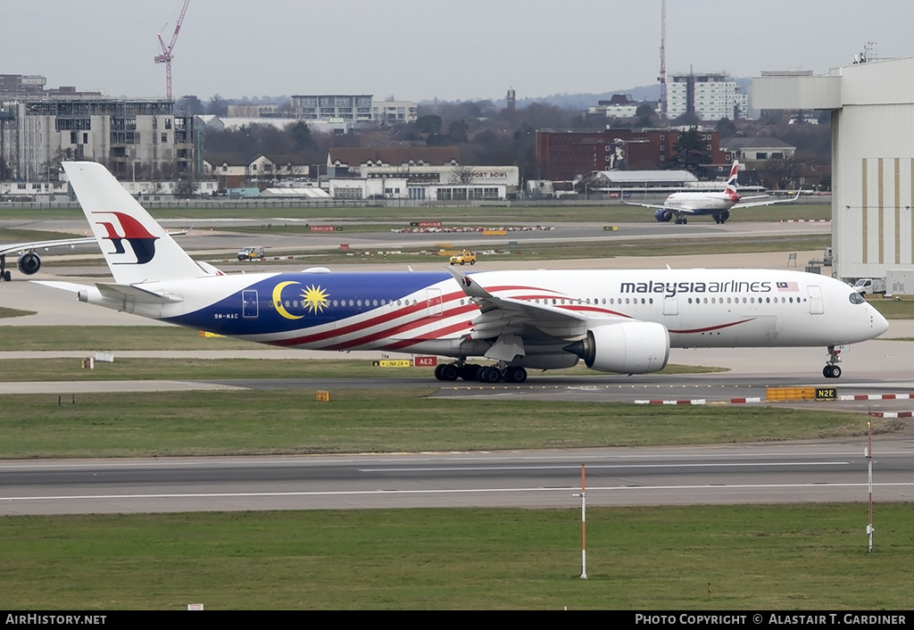 Aircraft Photo of 9M-MAC | Airbus A350-941 | Malaysia Airlines | AirHistory.net #142963