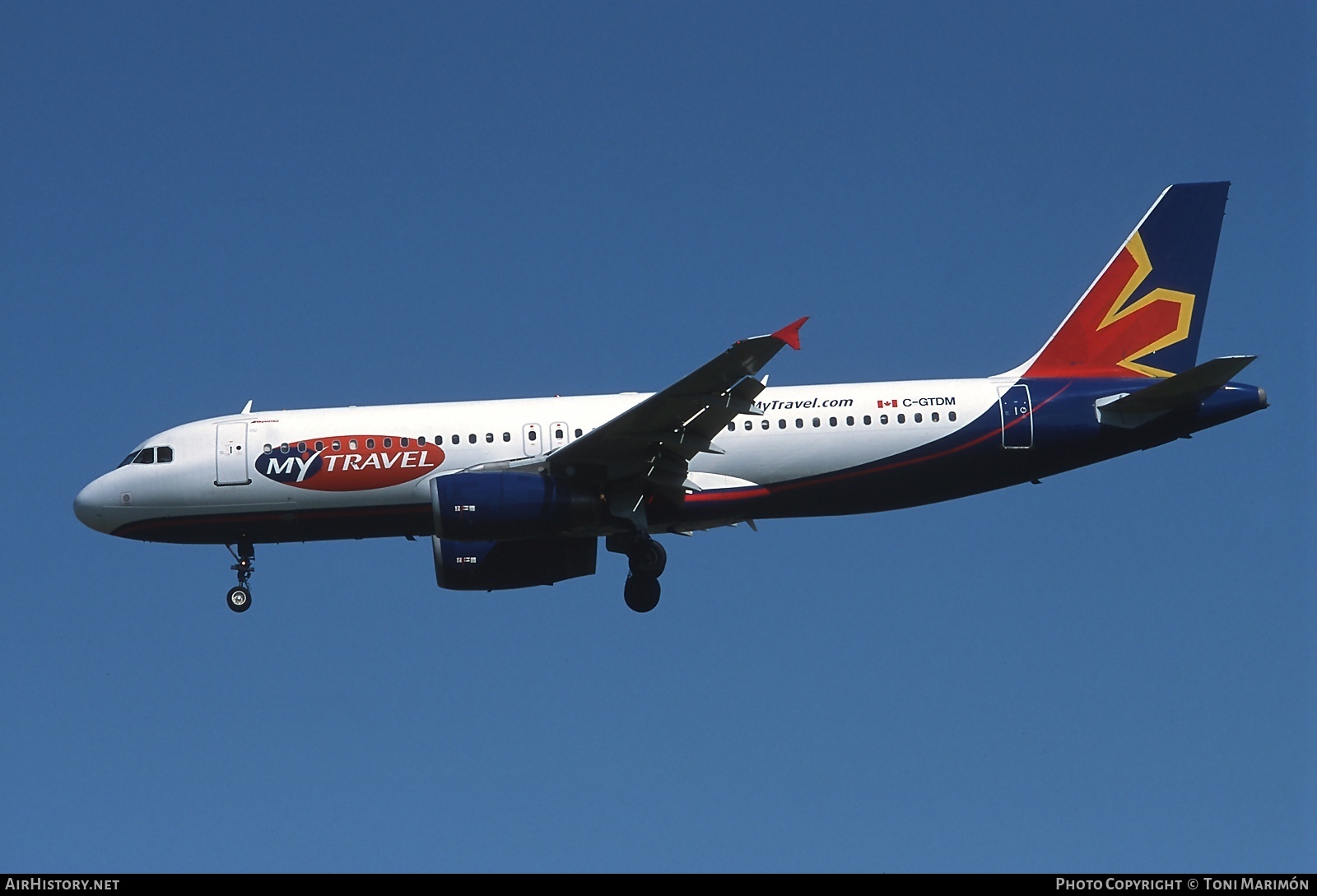 Aircraft Photo of C-GTDM | Airbus A320-231 | MyTravel Airways | AirHistory.net #143027