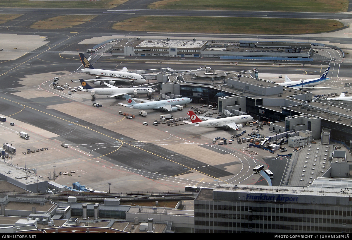 Airport photo of Frankfurt am Main (EDDF / FRA / FRF) in Germany | AirHistory.net #143086