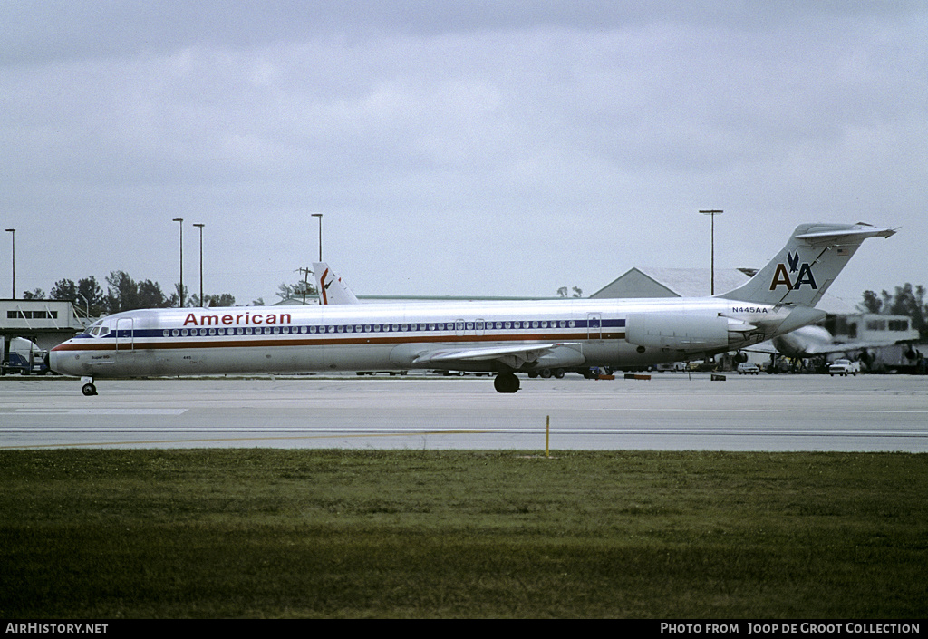 Aircraft Photo of N445AA | McDonnell Douglas MD-82 (DC-9-82) | American Airlines | AirHistory.net #143248