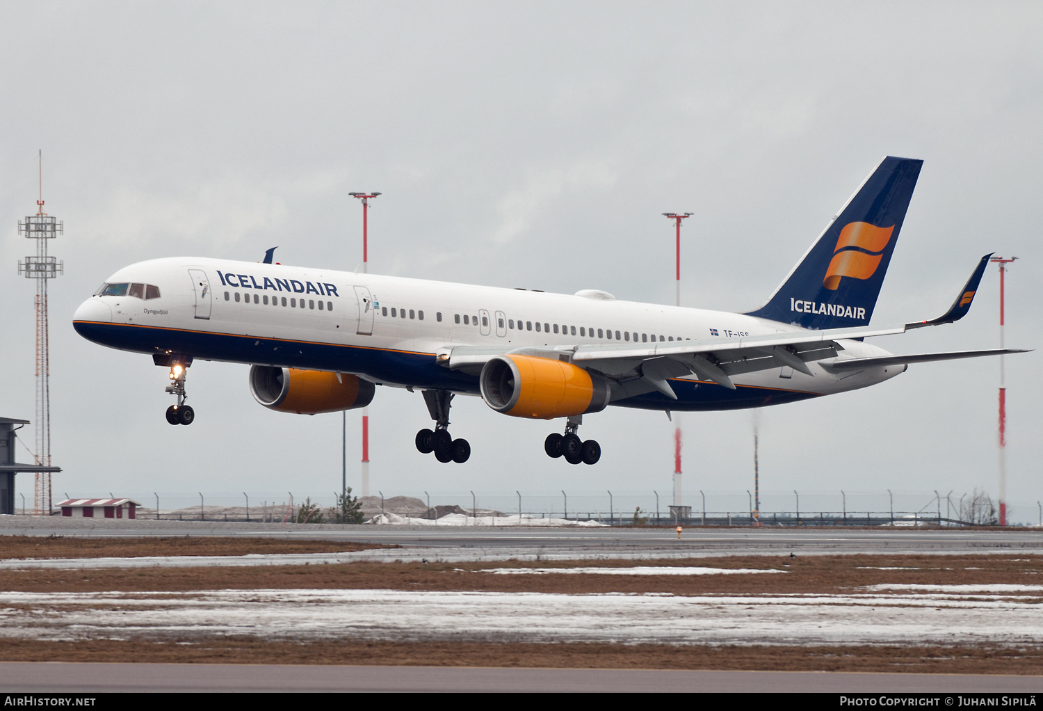 Aircraft Photo of TF-ISS | Boeing 757-223 | Icelandair | AirHistory.net #143308