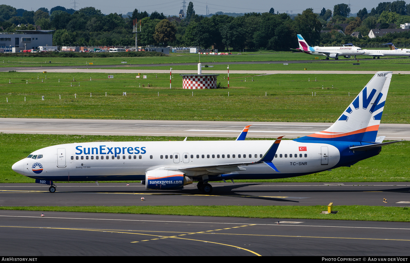 Aircraft Photo of TC-SNR | Boeing 737-8HC | SunExpress | AirHistory.net #143376