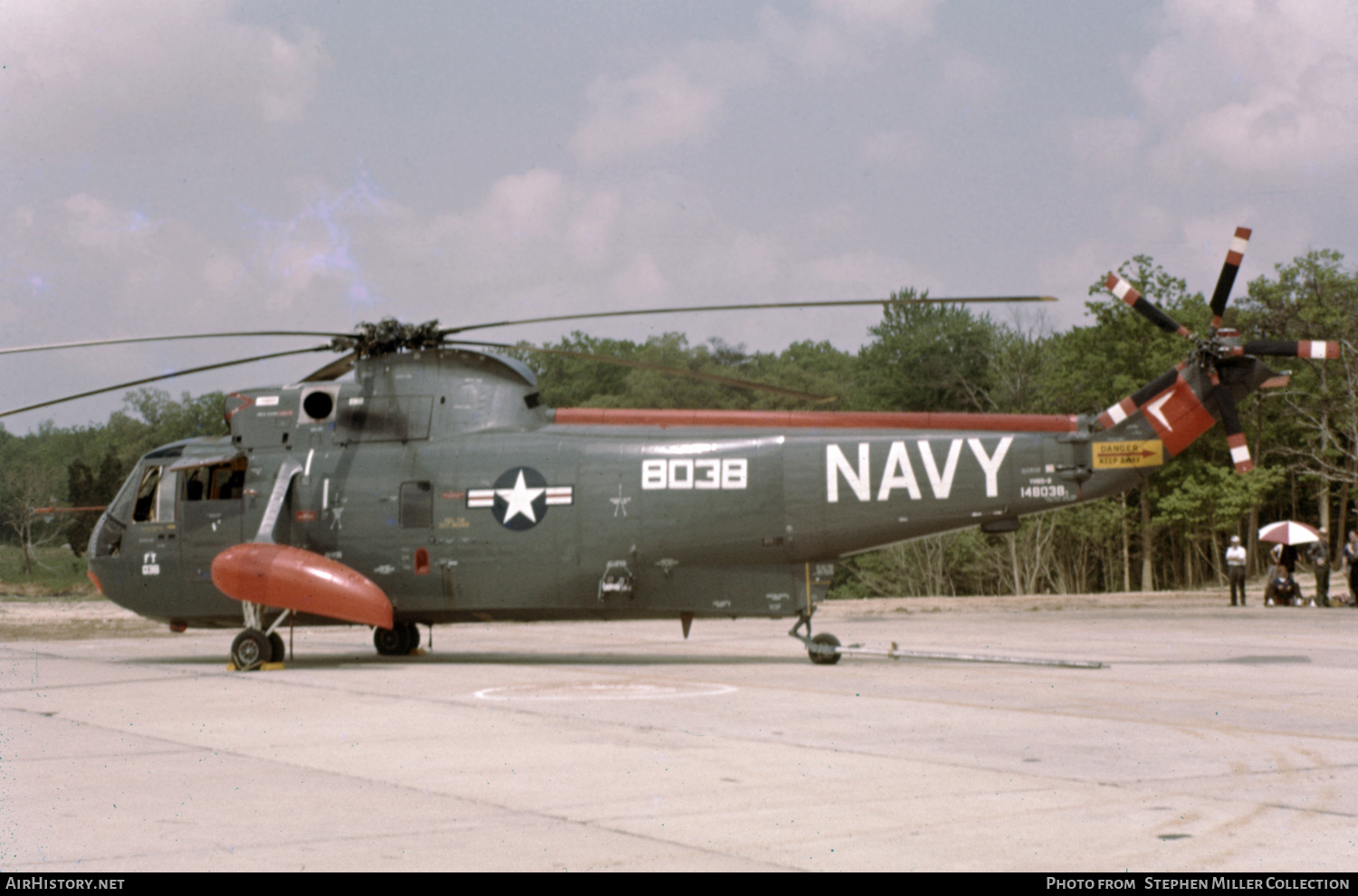 Aircraft Photo of 148038 / 8038 | Sikorsky YHSS-2A Sea King (S-61B-2) | USA - Navy | AirHistory.net #143399
