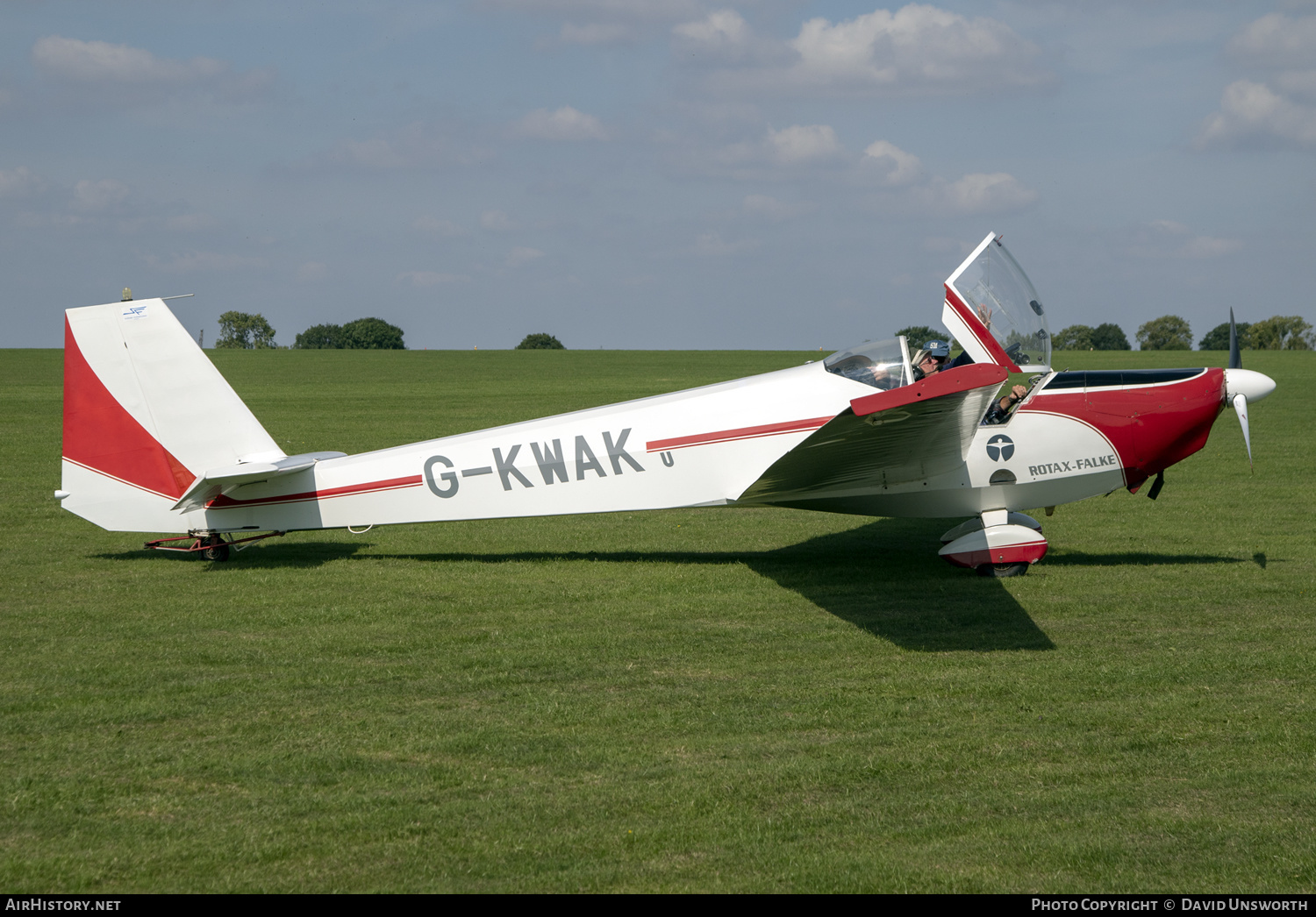 Aircraft Photo of G-KWAK | Scheibe SF-25C/TL Rotax-Falke | AirHistory.net #143477