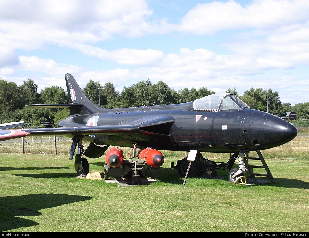 Aircraft Photo of XF506 | Hawker Hunter F4 | UK - Air Force | AirHistory.net #143478