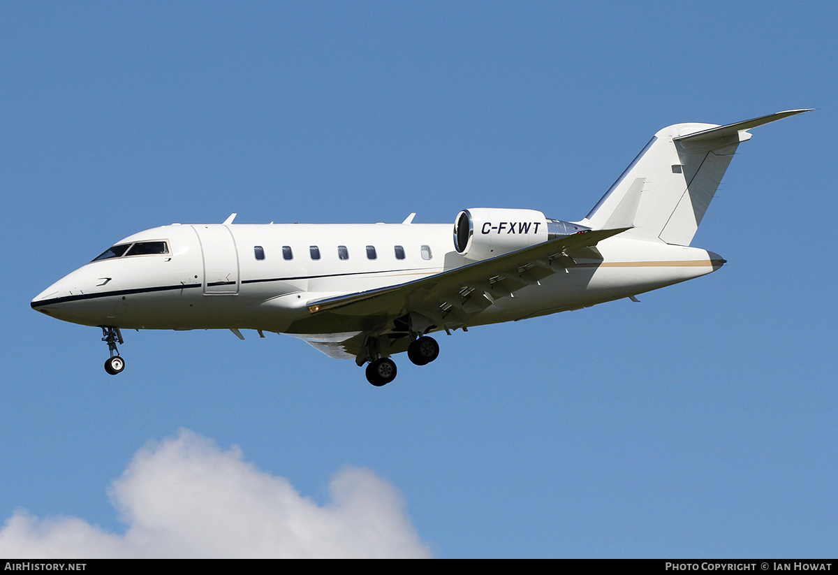 Aircraft Photo of C-FXWT | Bombardier Challenger 605 (CL-600-2B16) | AirHistory.net #143503