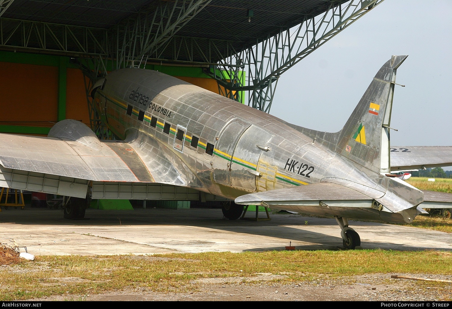 Aircraft Photo of HK-122 | Douglas C-47 Skytrain | Aliansa | AirHistory.net #143513