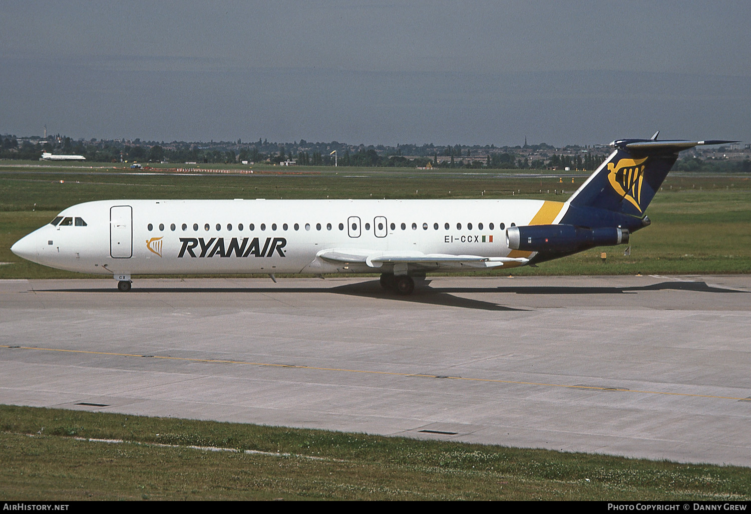 Aircraft Photo of EI-CCX | BAC 111-523FJ One-Eleven | Ryanair | AirHistory.net #143588