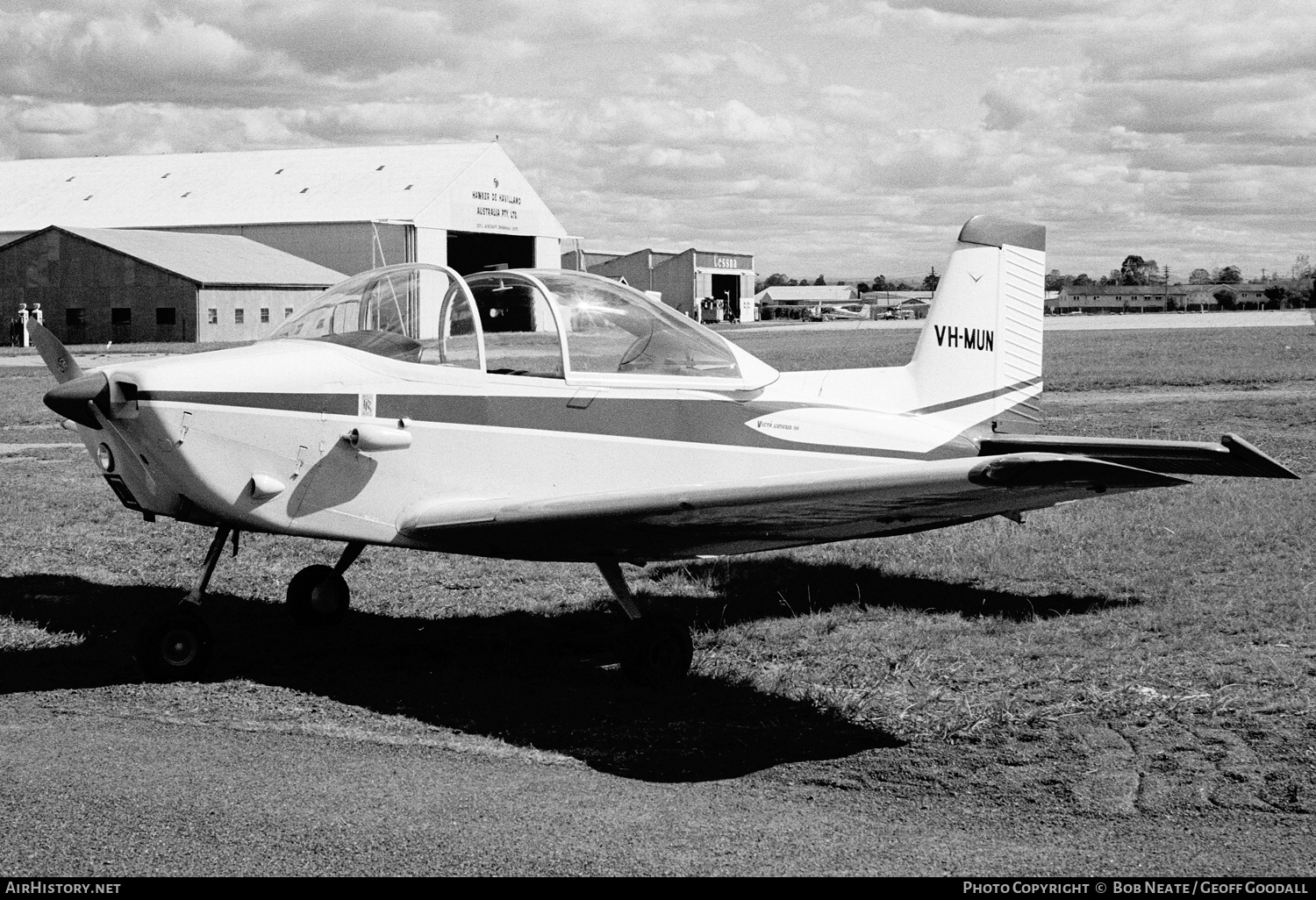 Aircraft Photo of VH-MUN | Victa Airtourer 100 | AirHistory.net #143601