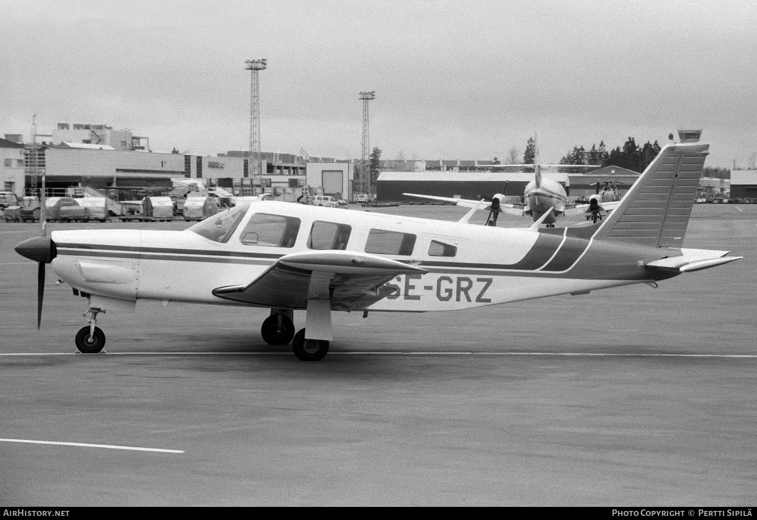 Aircraft Photo of SE-GRZ | Piper PA-32R-300 Lance | AirHistory.net #143633