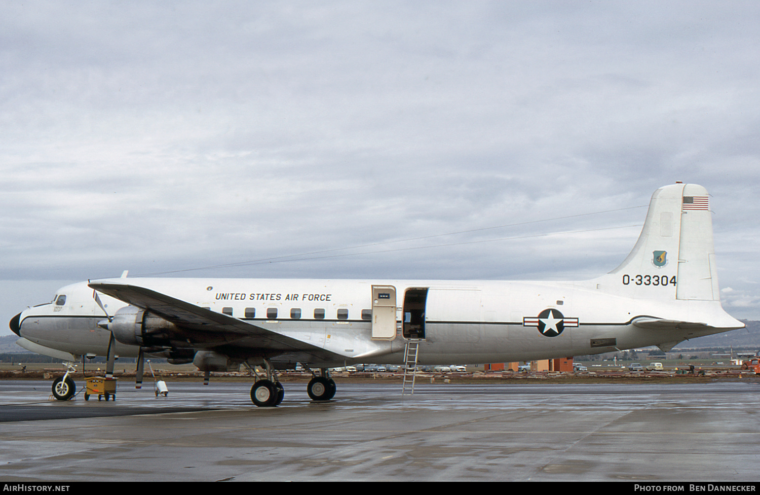 Aircraft Photo of 53-3304 / 0-33304 | Douglas VC-118A Liftmaster | USA - Air Force | AirHistory.net #143729