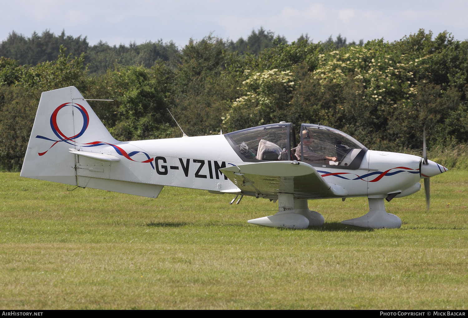 Aircraft Photo of G-VZIM | Alpha R2160 | AirHistory.net #143781