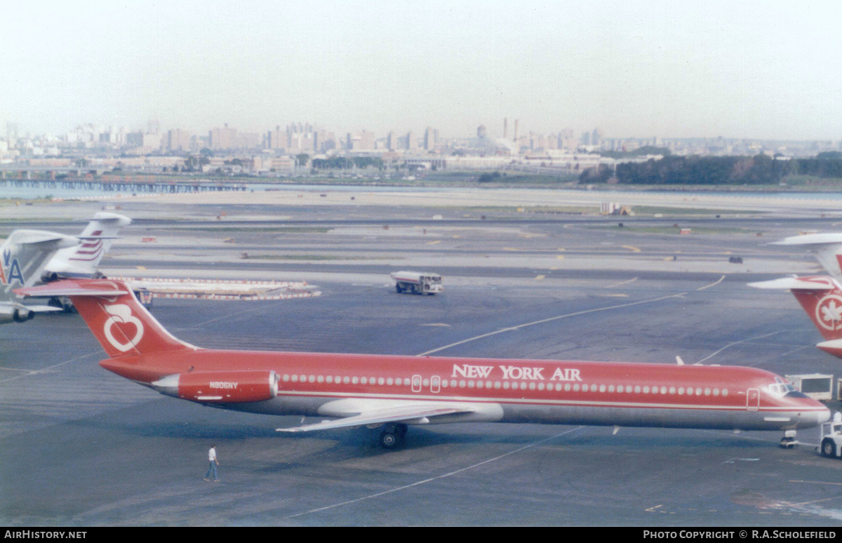 Aircraft Photo of N806NY | McDonnell Douglas MD-82 (DC-9-82) | New York Air | AirHistory.net #143785