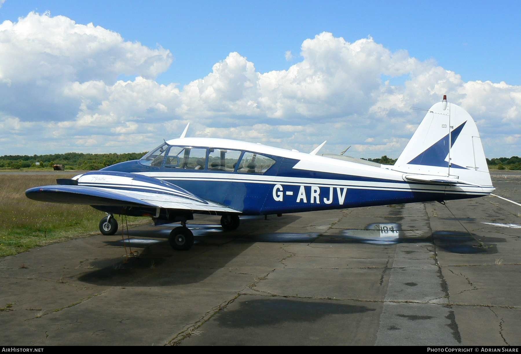 Aircraft Photo of G-ARJV | Piper PA-23-160 Apache | AirHistory.net #143824