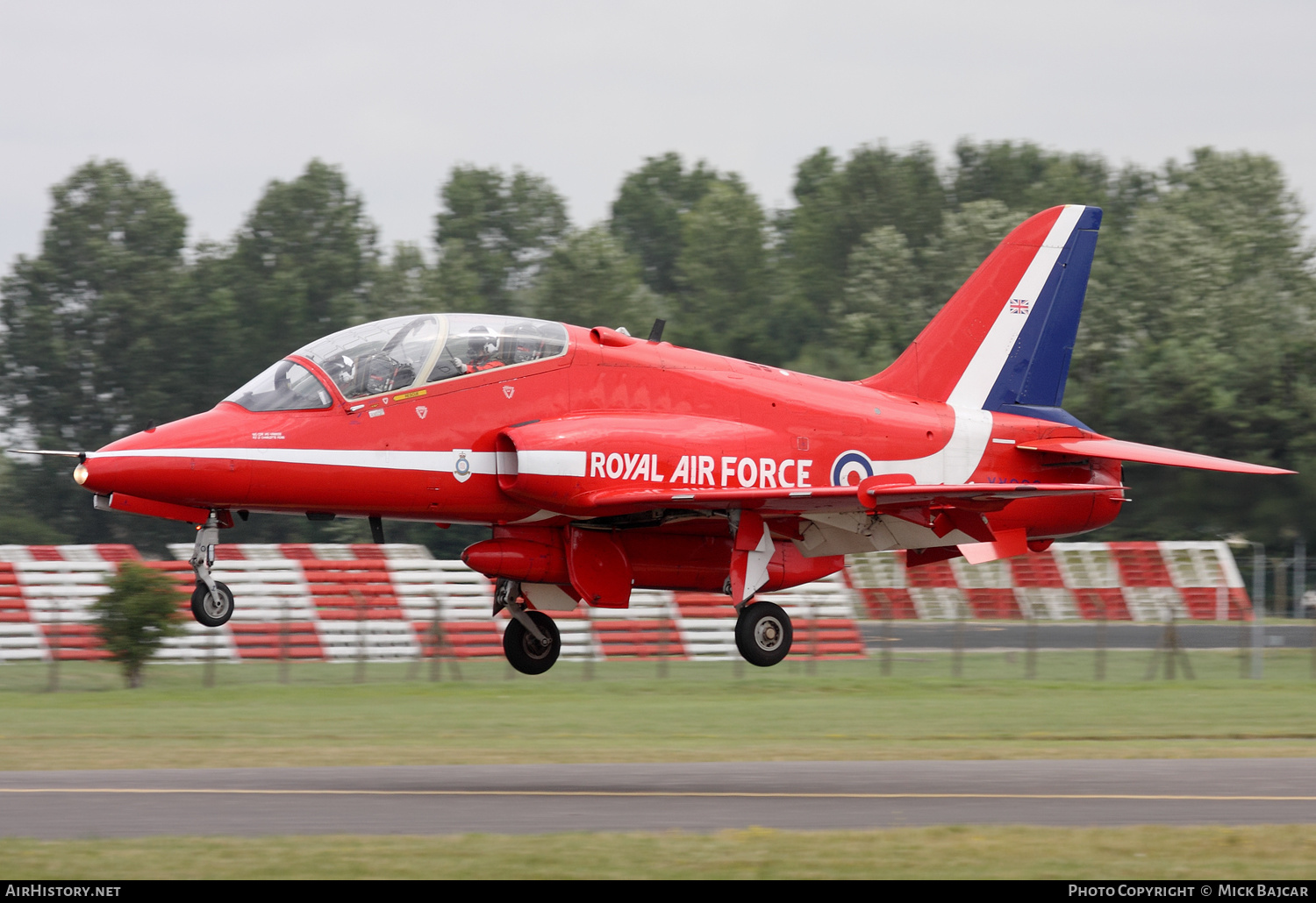 Aircraft Photo of XX266 | British Aerospace Hawk T.1A | UK - Air Force | AirHistory.net #144026