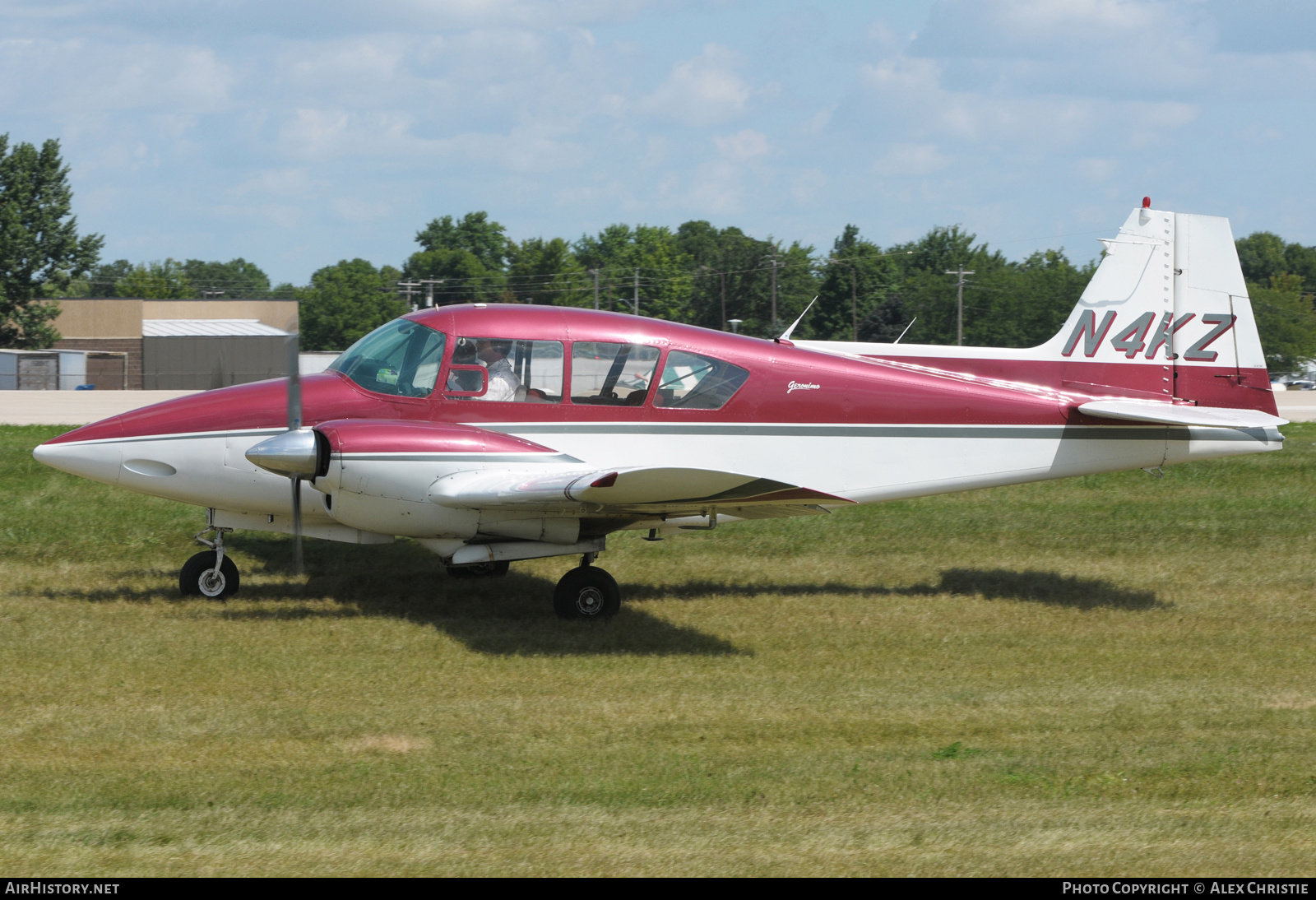 Aircraft Photo of N4KZ | Piper PA-23-160 Apache | AirHistory.net #144071