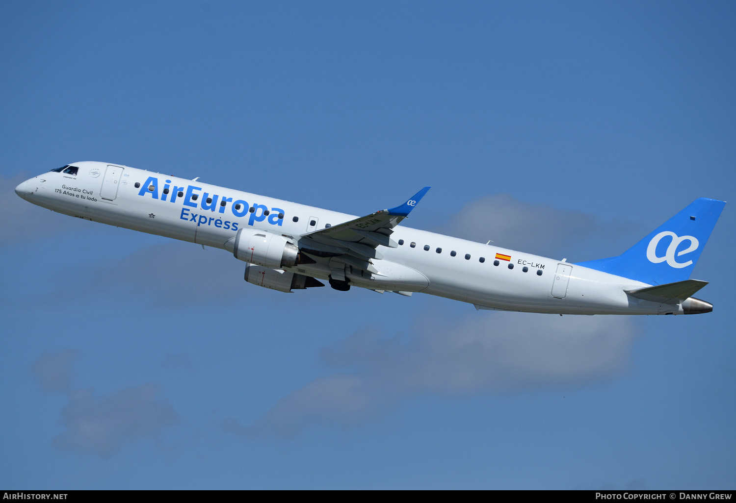 Aircraft Photo of EC-LKM | Embraer 195LR (ERJ-190-200LR) | Air Europa Express | AirHistory.net #144085