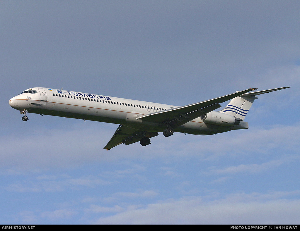 Aircraft Photo of UR-CEW | McDonnell Douglas MD-82 (DC-9-82) | Khors Air | AirHistory.net #144101