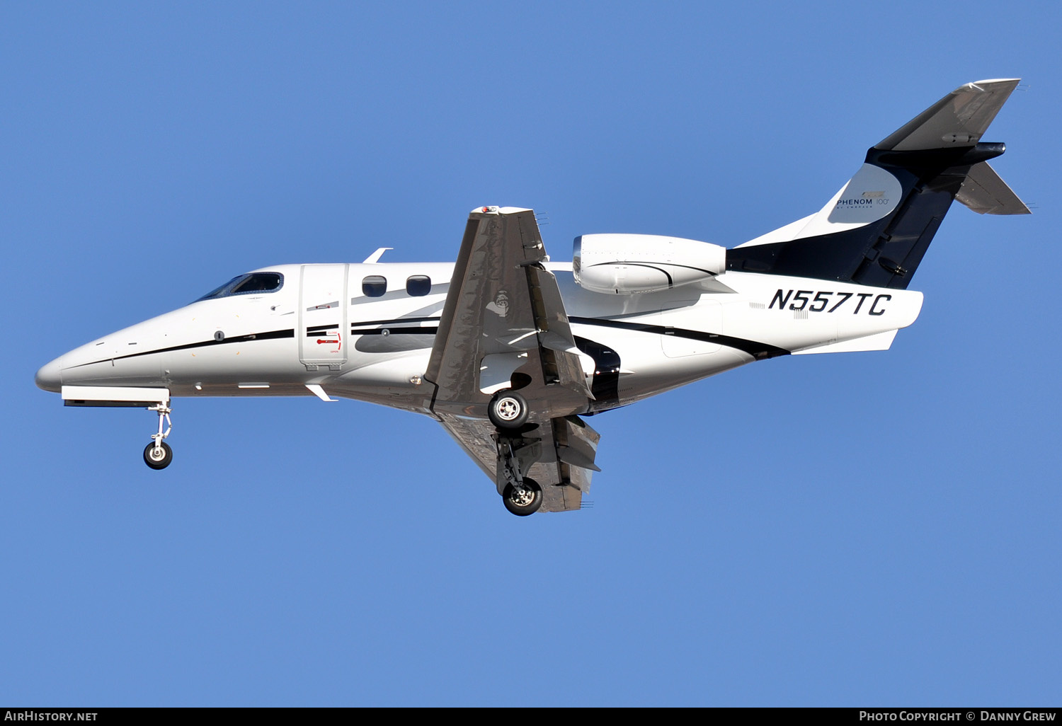 Aircraft Photo of N557TC | Embraer EMB-500 Phenom 100 | AirHistory.net #144125