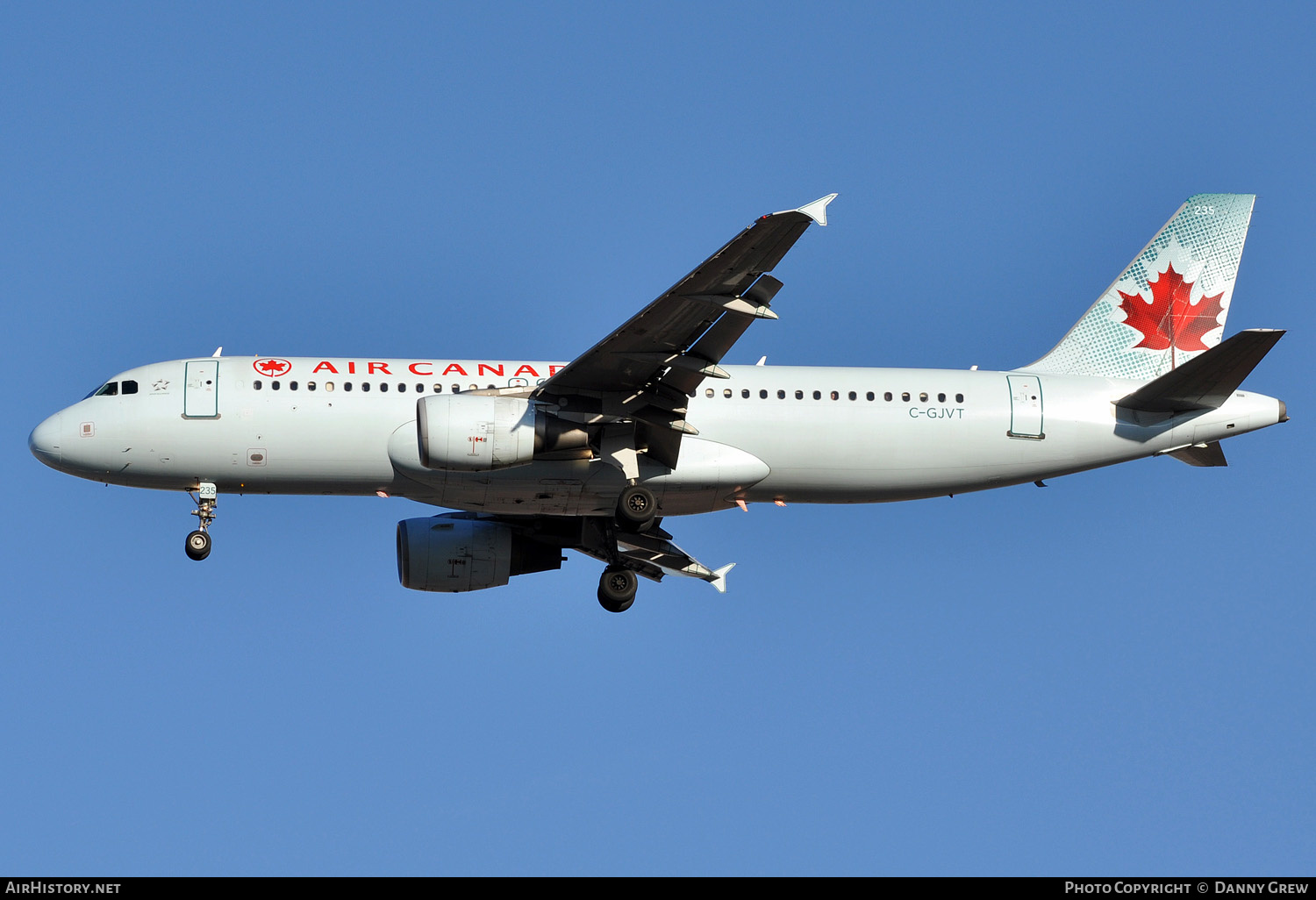 Aircraft Photo of C-GJVT | Airbus A320-214 | Air Canada | AirHistory.net #144140