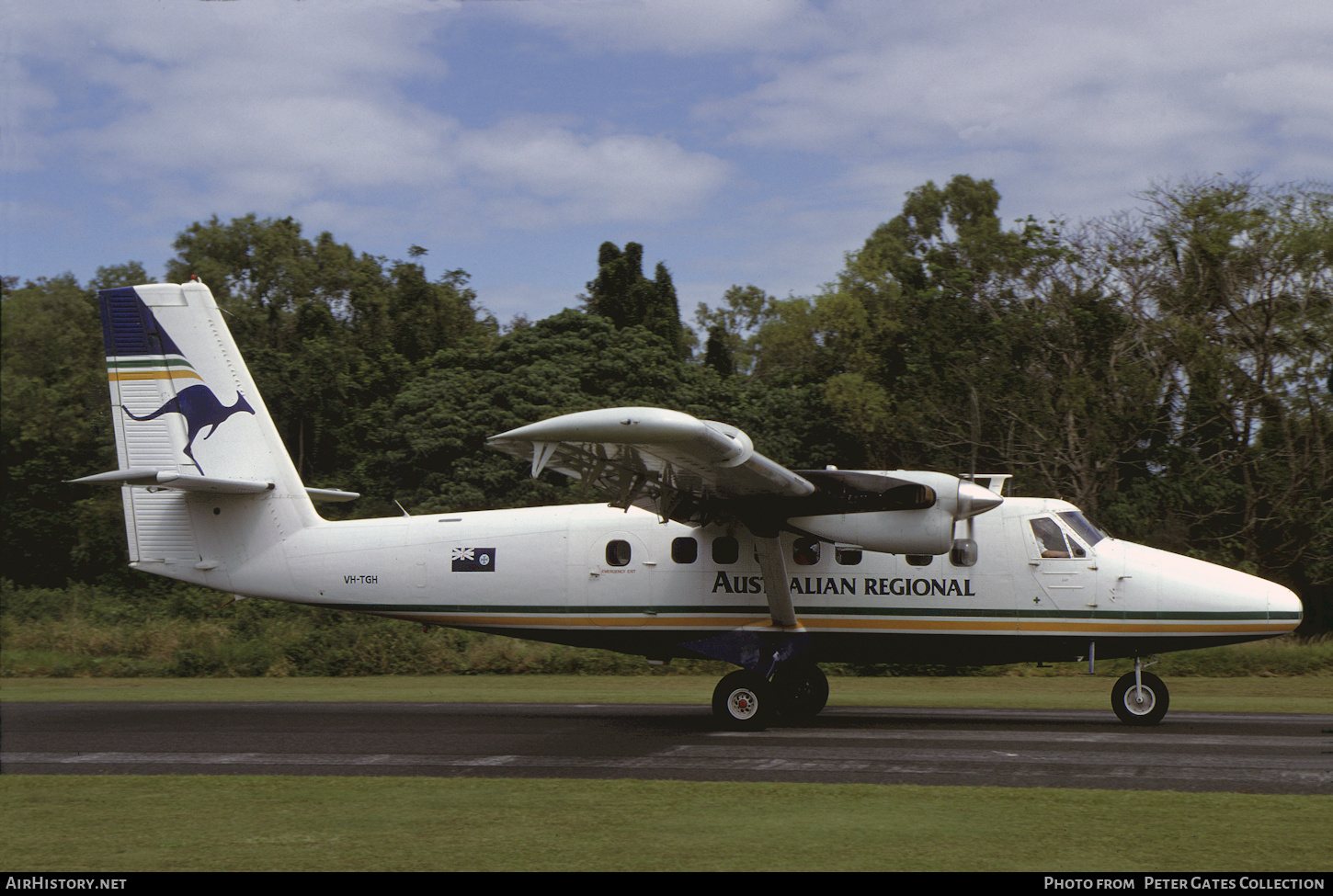 Aircraft Photo of VH-TGH | De Havilland Canada DHC-6-320 Twin Otter | Australian Regional Airlines | AirHistory.net #144161