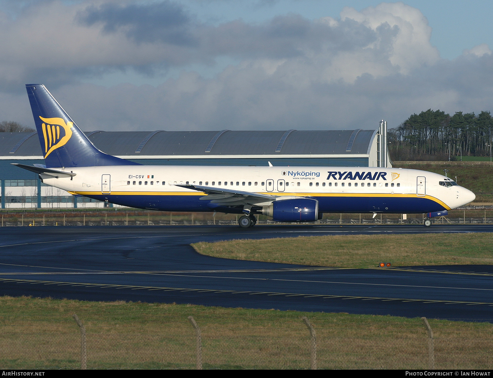 Aircraft Photo of EI-CSV | Boeing 737-8AS | Ryanair | AirHistory.net #144169